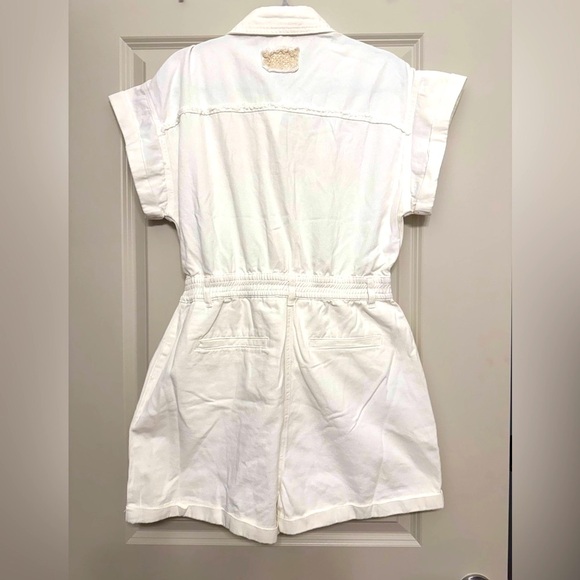 NWOT POL #17 One Piece Jean Jumpsuit Shorts Utility Romper, WHITE and KHAKI - M - Picture 7 of 15